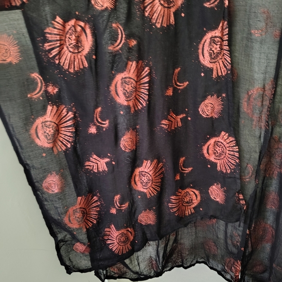 Free People Black and Rose Gold Mesh Light of the Moon Printed Kimono One Size - Picture 9 of 12